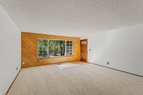 857 Azalea Drive Grants Pass OR 97526