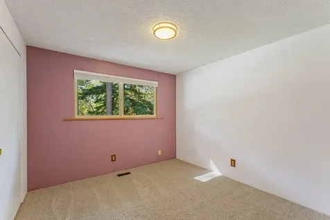 857 Azalea Drive Grants Pass OR 97526