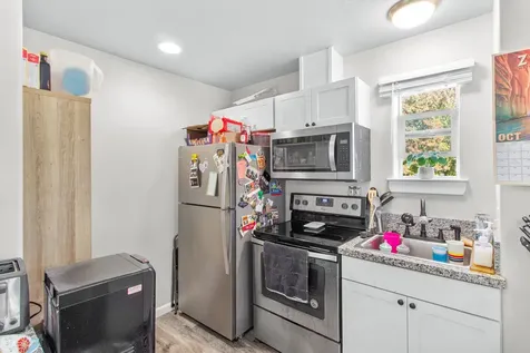 3426 Sharon Way White City OR 97503