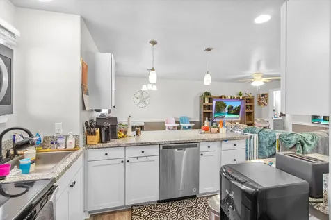 3426 Sharon Way White City OR 97503