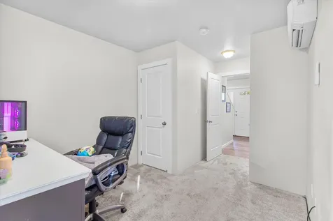 3426 Sharon Way White City OR 97503