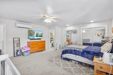 3426 Sharon Way White City OR 97503