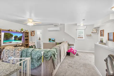 3426 Sharon Way White City OR 97503