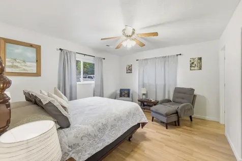3280 New Hope Road Grants Pass OR 97527