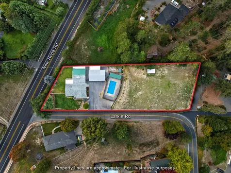 3280 New Hope Road Grants Pass OR 97527