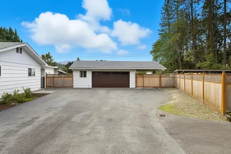 3280 New Hope Road Grants Pass OR 97527
