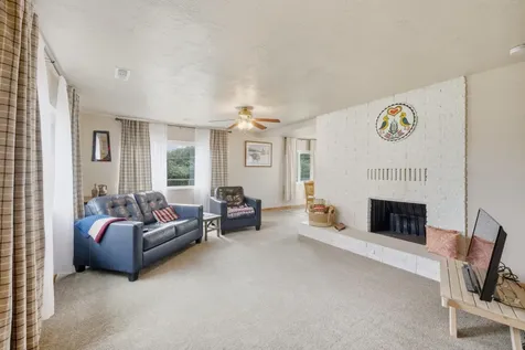 3280 New Hope Road Grants Pass OR 97527