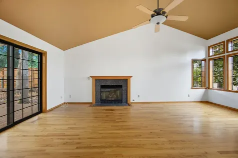 1876 Inglewood Drive Medford OR 97504