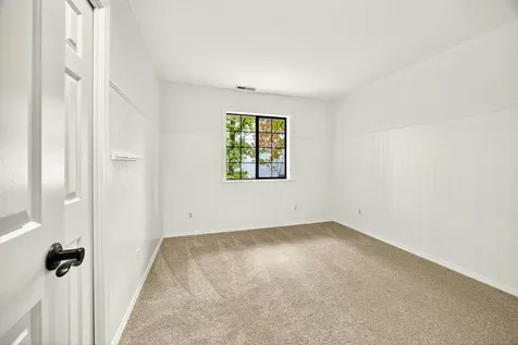 1876 Inglewood Drive Medford OR 97504