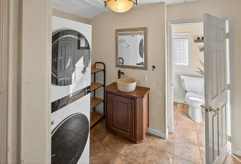 1532 NE 9th Street Bend OR 97701