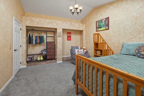 1532 NE 9th Street Bend OR 97701