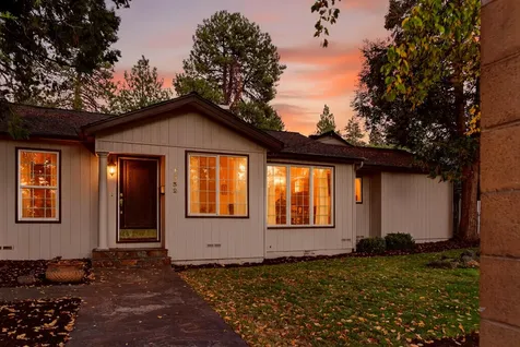1532 NE 9th Street Bend OR 97701
