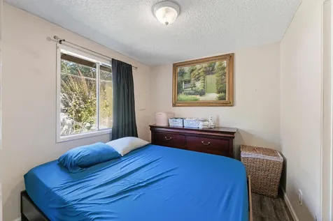 1190 4th Avenue Gold Hill OR 97525