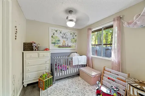 1190 4th Avenue Gold Hill OR 97525