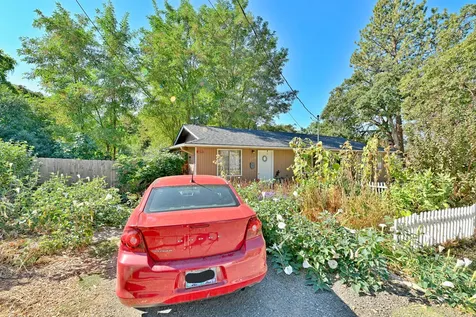 1190 4th Avenue Gold Hill OR 97525