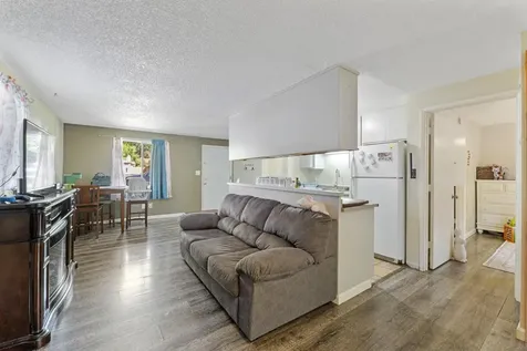 1190 4th Avenue Gold Hill OR 97525