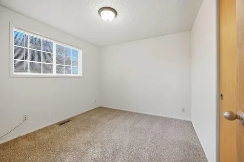 2541 Gould Avenue Medford OR 97504