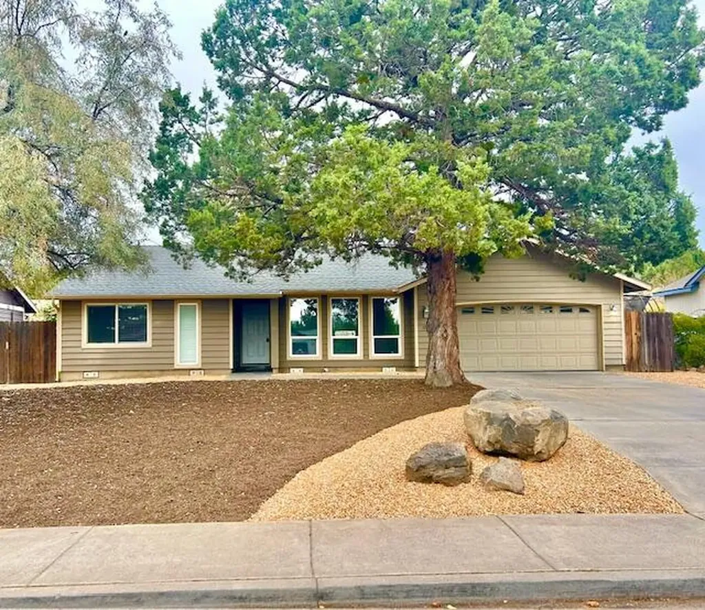1938 NE Curtis Drive Bend OR 97701