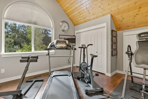 3192 NW Golf View Drive Bend OR 97703
