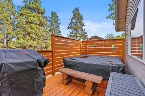 3192 NW Golf View Drive Bend OR 97703