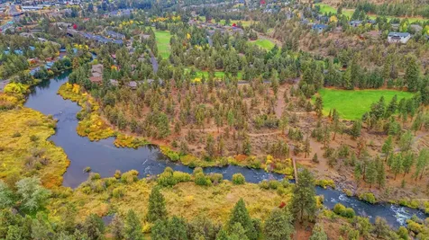 3192 NW Golf View Drive Bend OR 97703