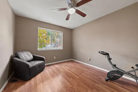 2723 NW 15th Street Redmond OR 97756