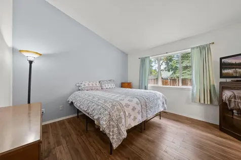 2723 NW 15th Street Redmond OR 97756