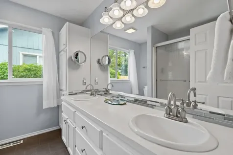 2723 NW 15th Street Redmond OR 97756