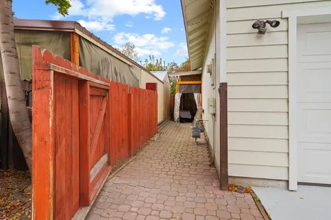 2723 NW 15th Street Redmond OR 97756