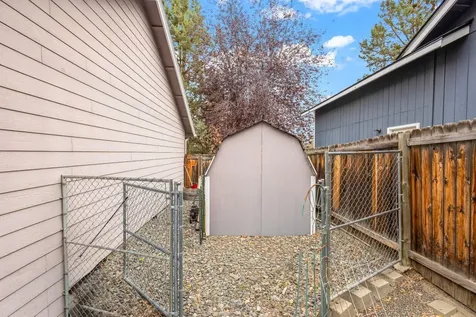 2987 NE Oakley Court Bend OR 97701
