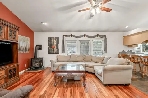 2987 NE Oakley Court Bend OR 97701