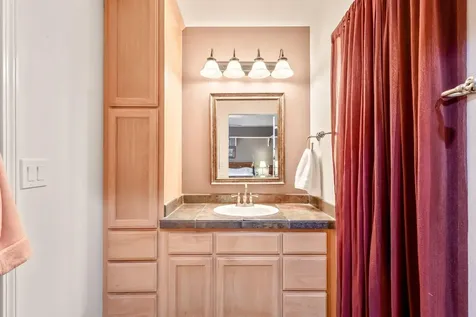 2987 NE Oakley Court Bend OR 97701