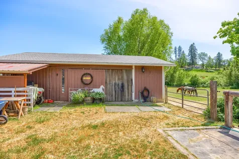 3313 Redwood Avenue Grants Pass OR 97527