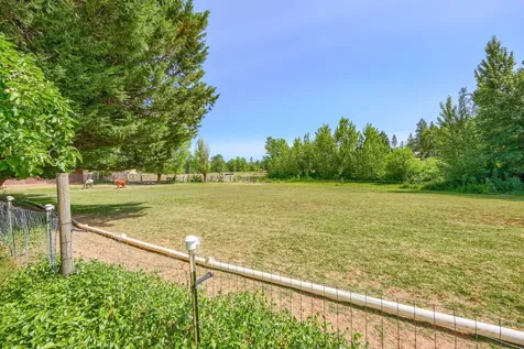 3313 Redwood Avenue Grants Pass OR 97527
