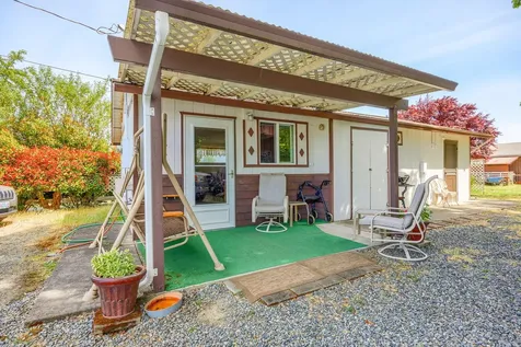 3313 Redwood Avenue Grants Pass OR 97527