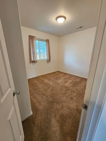 1297 NE 3rd Street Redmond OR 97756