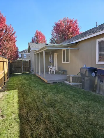 1297 NE 3rd Street Redmond OR 97756