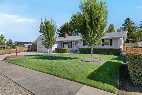 1536 Oleander Street Medford OR 97504