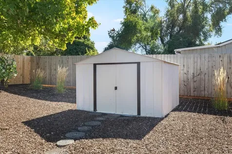 1536 Oleander Street Medford OR 97504