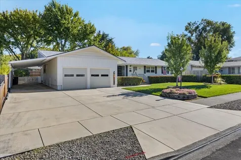 1536 Oleander Street Medford OR 97504