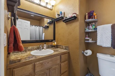 5656 Mickshelly Circle Klamath Falls OR 97603