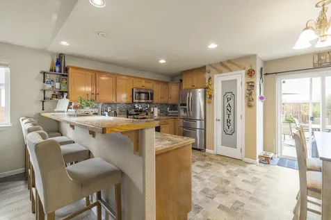 5656 Mickshelly Circle Klamath Falls OR 97603