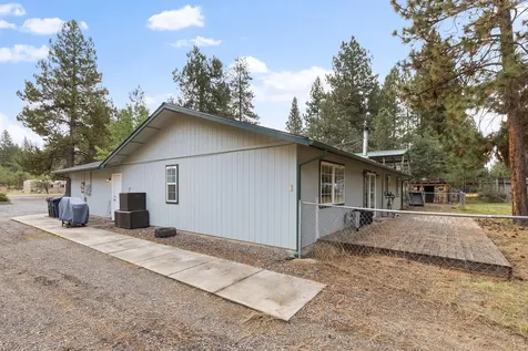 59895 Cheyenne Road Bend OR 97702