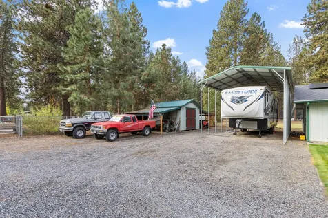 59895 Cheyenne Road Bend OR 97702