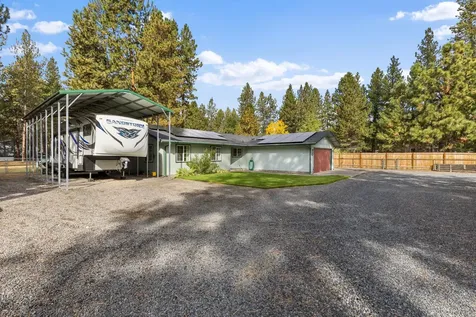 59895 Cheyenne Road Bend OR 97702