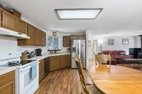59895 Cheyenne Road Bend OR 97702