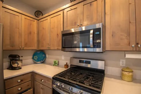 2911 NW Hemlock Lane Redmond OR 97756