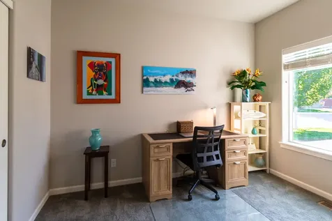 2911 NW Hemlock Lane Redmond OR 97756