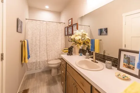 2911 NW Hemlock Lane Redmond OR 97756