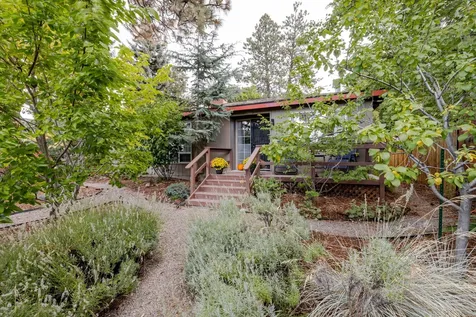 1942 NE 6th Street Bend OR 97701